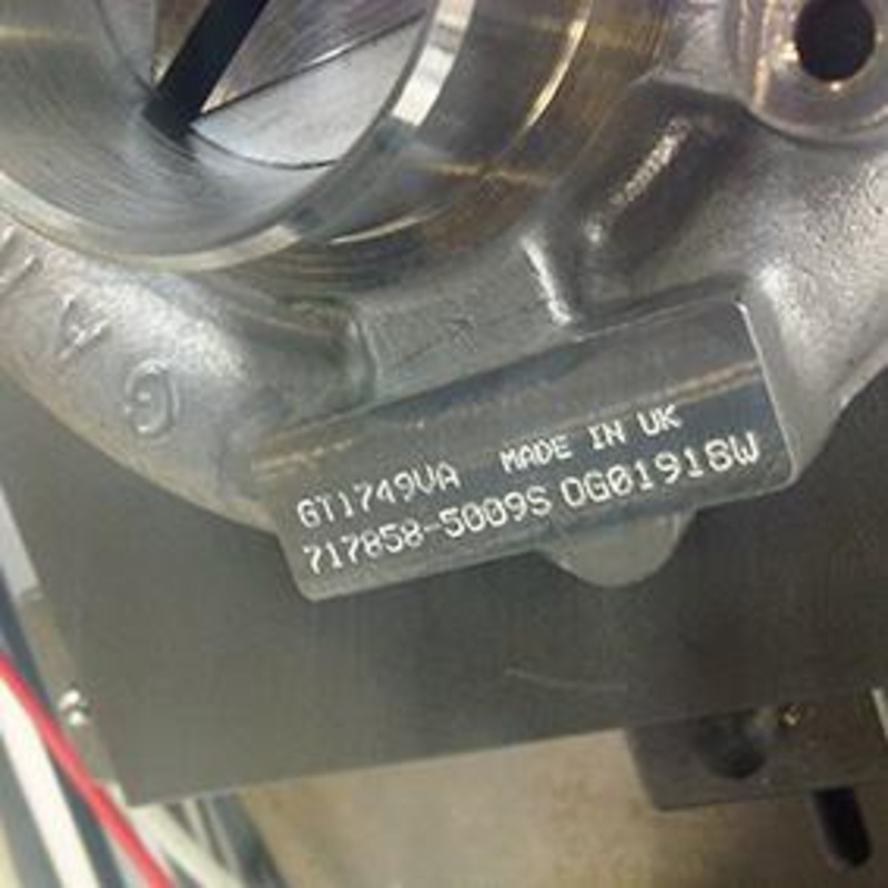 Máy khắc dấu cầm tay không dây E-MARK XL