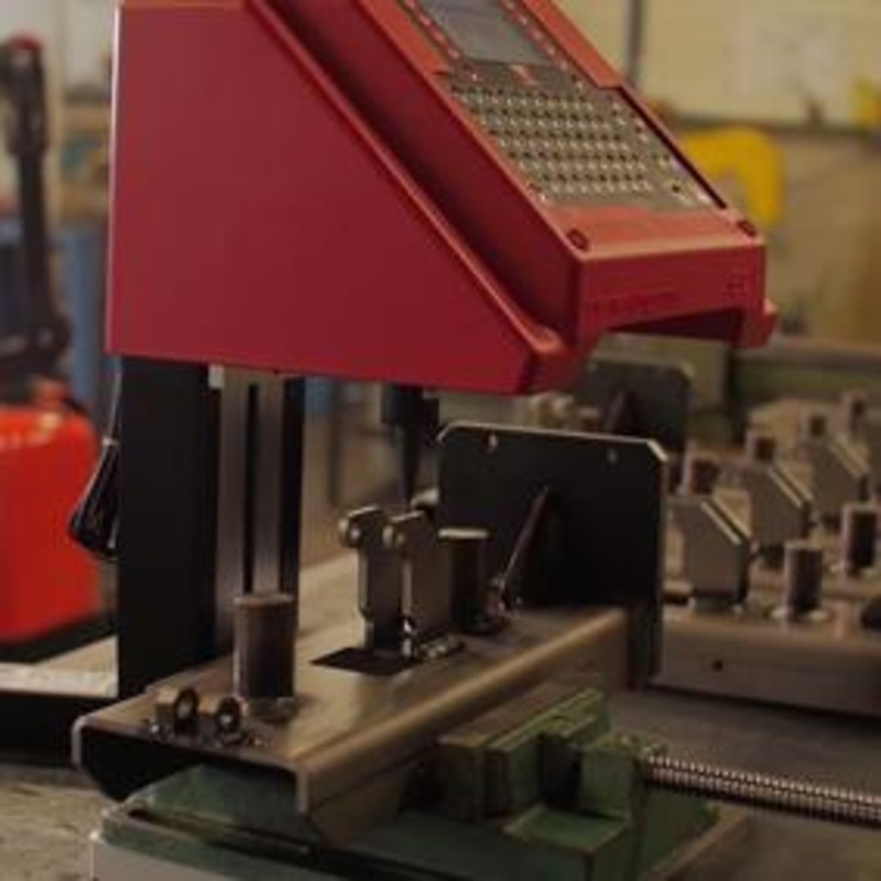 EC1 Column-Mounted Dot Peen Marking Machine